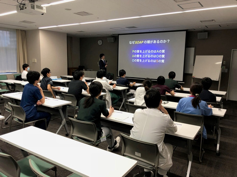 外部講師によるレクチャー