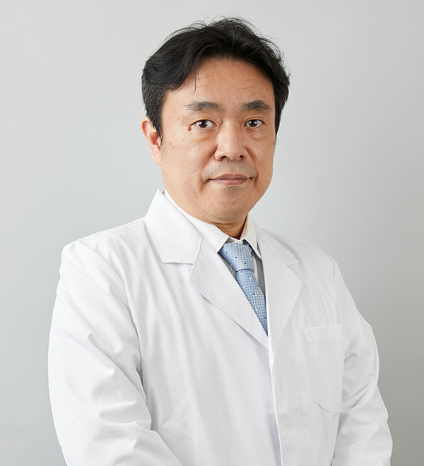 明石 雄策
